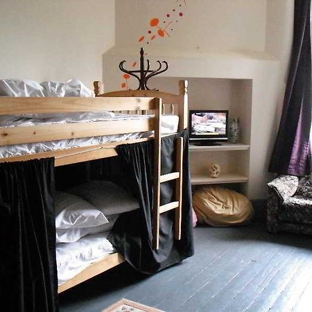 Art Roch Hostel Edinburgh Buitenkant foto