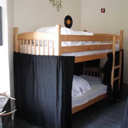 Art Roch Hostel Edinburgh Buitenkant foto